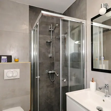 Demare Holiday home Lovinac (Zadar)