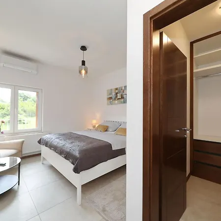 Demare Holiday home *