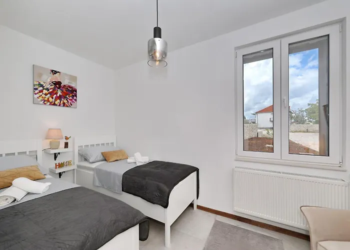 Demare Prázdninový dům Lovinac (Zadar)